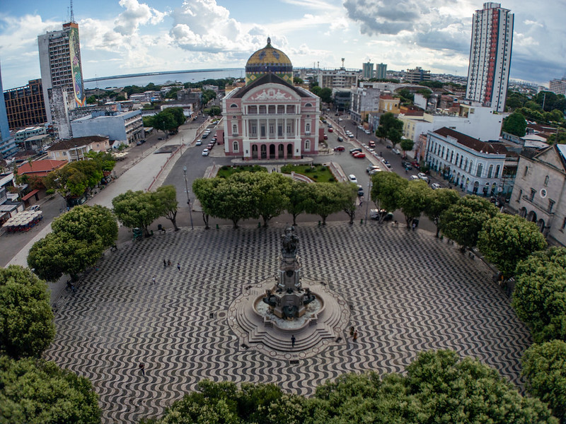 Vista aérea do Teatro Amazonas em Manaus