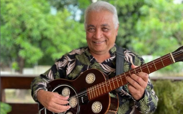 Oliveira de Panelas grava maior poema de improviso do mundo