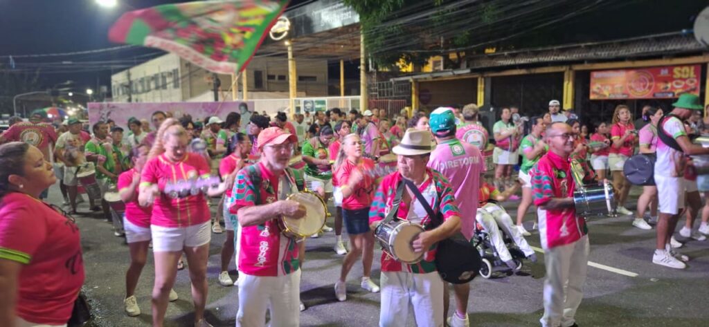 Vitória Régia celebra 142 anos da Praça 14 com samba nesta terça (13)