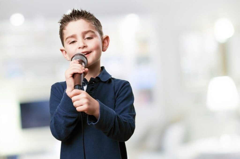 Concurso gospel infantil em Manaus abre disputa com prêmio de até R$ 1 mil