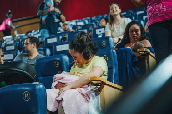 CineMaterna leva sessão especial com bebês ao Ponta Negra no dia 17 de março