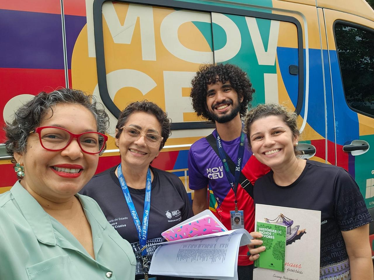 Roda de leitura indígena movimenta Manaus com debate e exposição