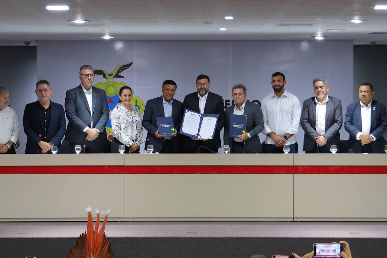 Novo plano estadual de turismo do Amazonas é lançado