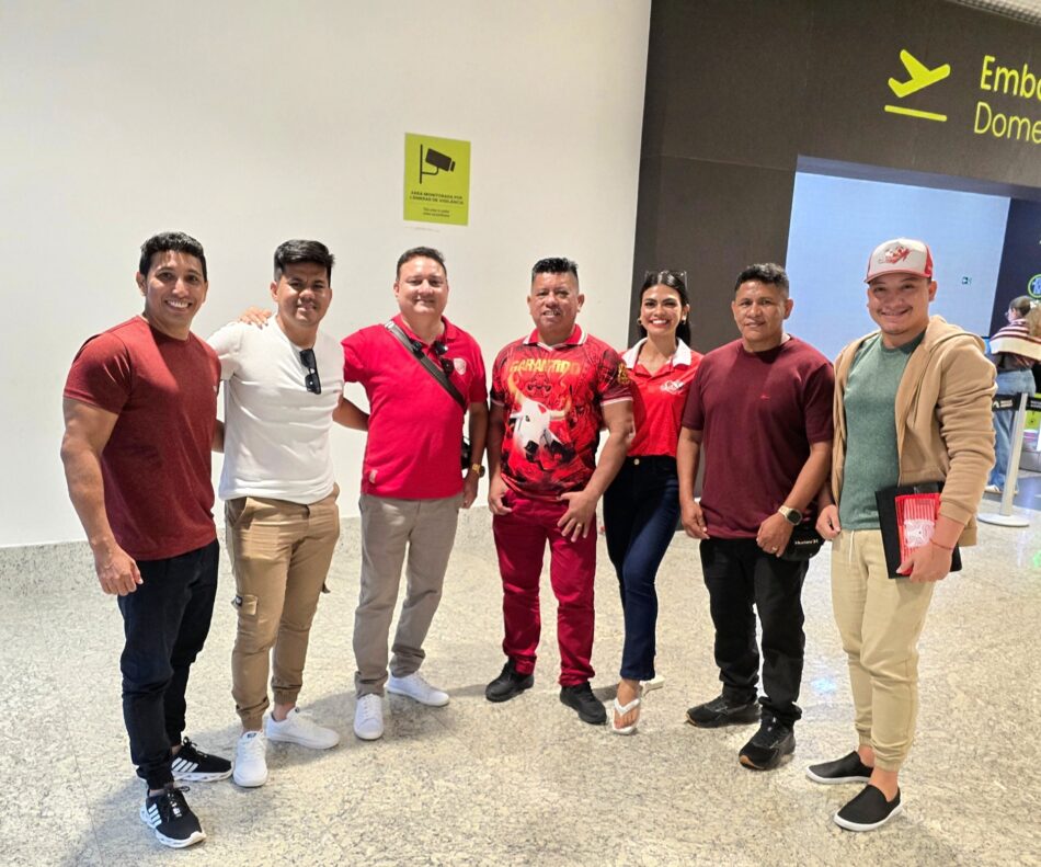 Coreógrafos do Garantido fazem imersão no Balé Folclórico da Bahia