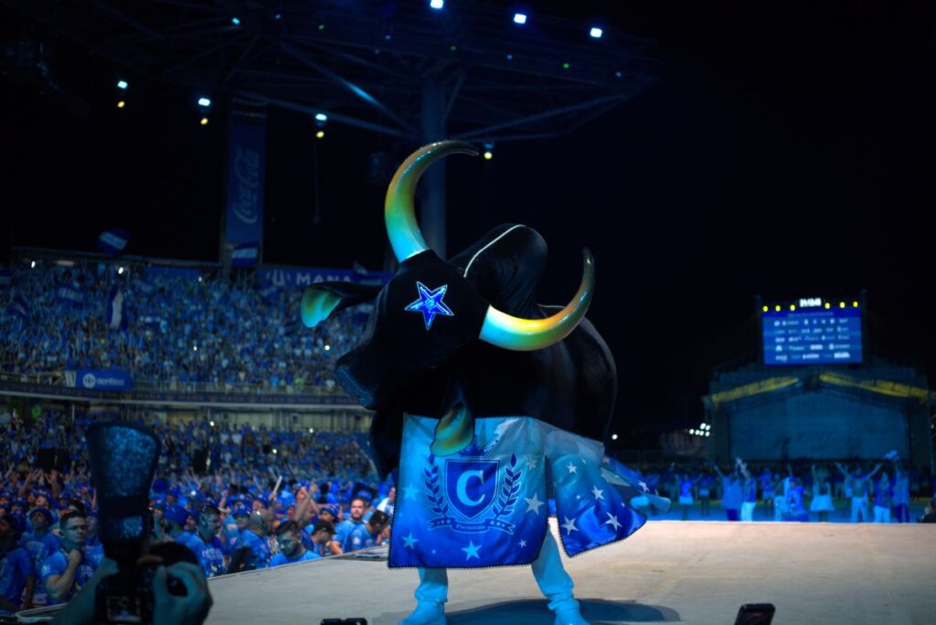 Caprichoso realiza último ensaio aberto antes do Festival de Parintins 2026 