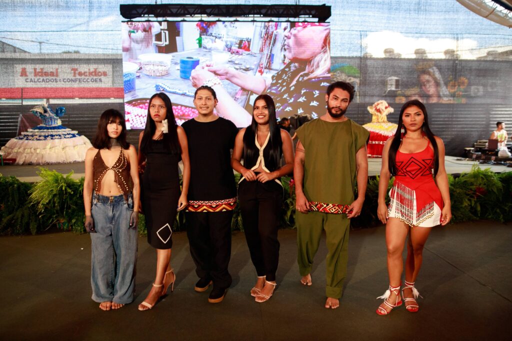 Amazon Poranga Fashion leva moda autoral a Parintins