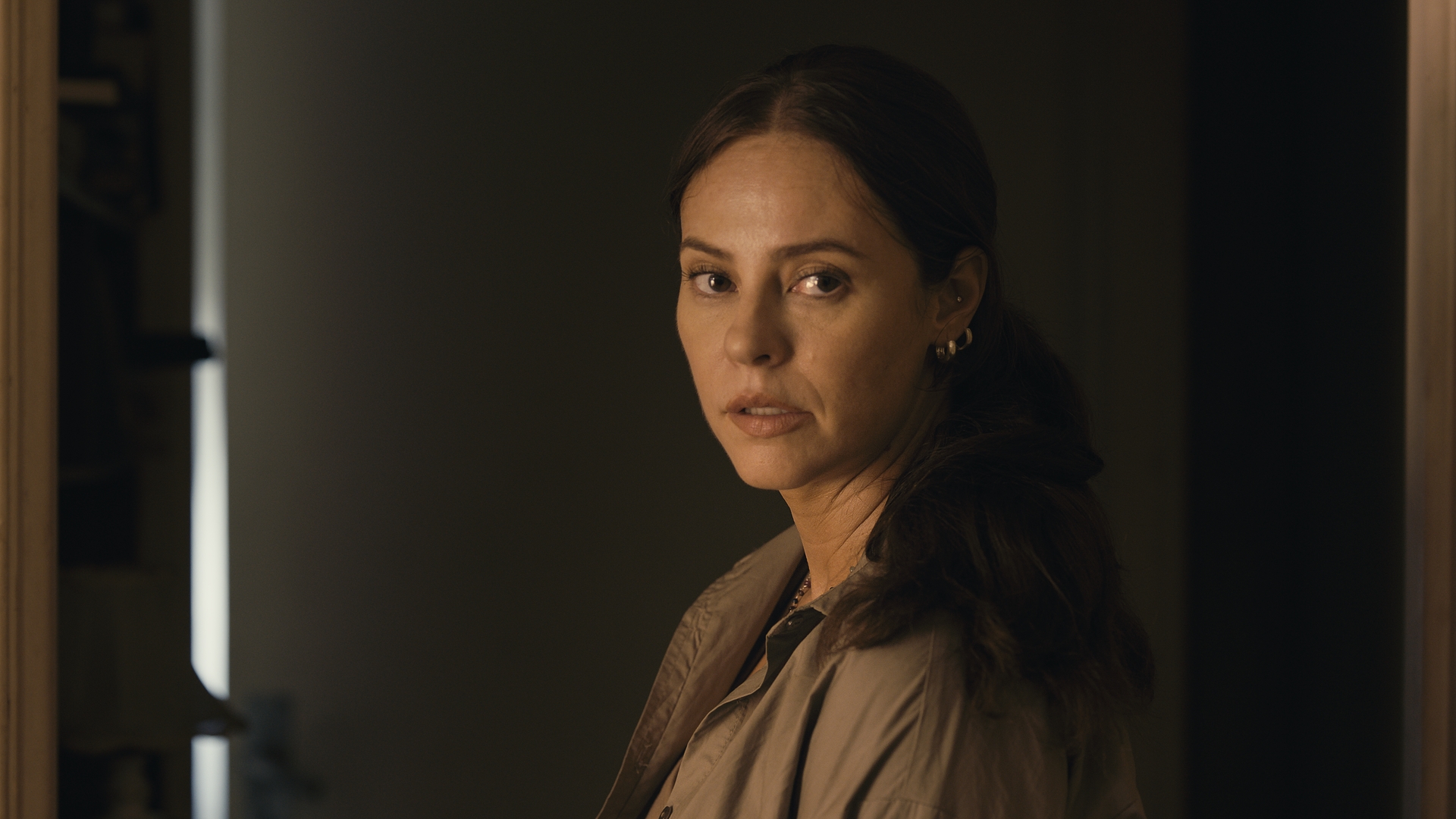 Estrelado por Paolla Oliveira, sobrenatural “Herança de Narcisa” chega aos cinemas