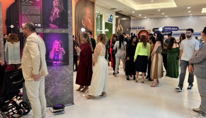 Exposição em shopping de Manaus celebra mulheres que constroem a história do Amazonas